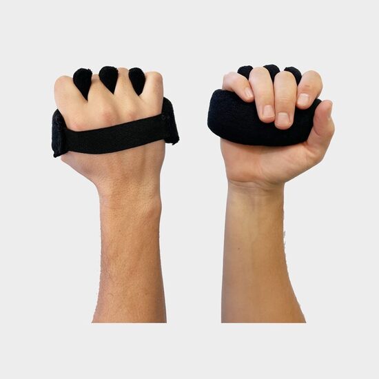 Contracture pillow with finger spreaders